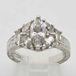 Rare Estate Designer Signed Tacori Marquis Cut Shimmering Absolute Ring